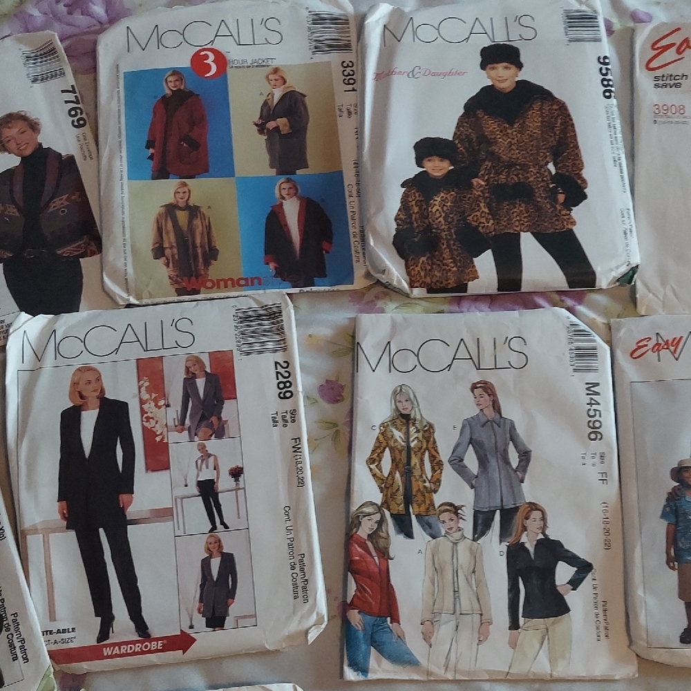 McCall's Vintage Sewing Pattern Collection. #1 - Picture 6 of 13